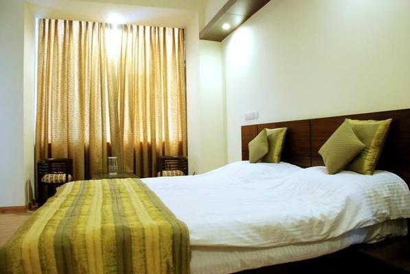 P K  Boutique Hotel	
